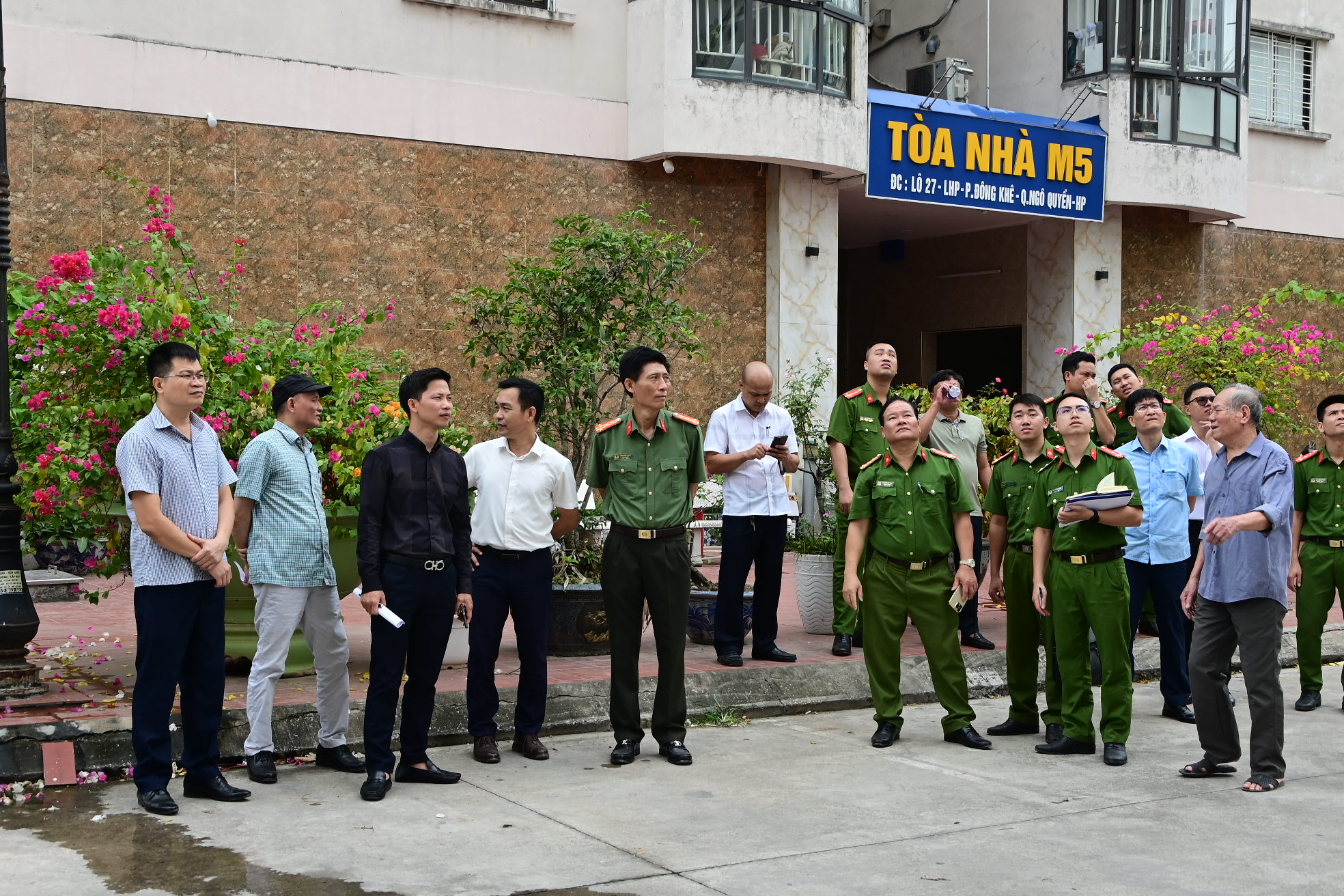 Kiên quyết xử lý vi phạm quy định về phòng cháy chữa cháy và cứu nạn cứu hộ tại các khu chung cư